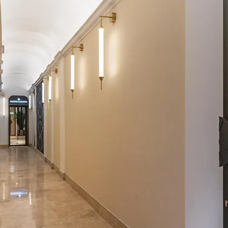 Konukevi Townhouse Condotti 29