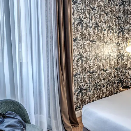 Townhouse Condotti 29 4*