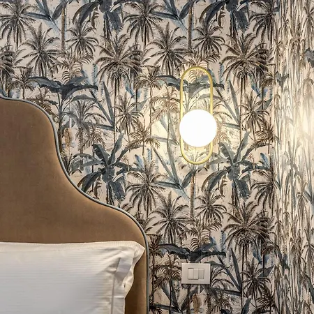 Townhouse Condotti 29 4*