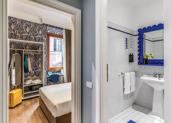 Townhouse Condotti 29 招待所 罗马